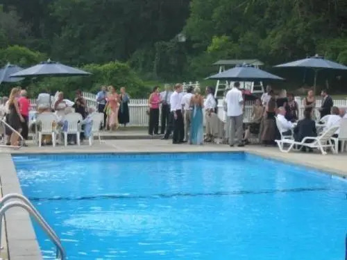 Blackberry River Inn