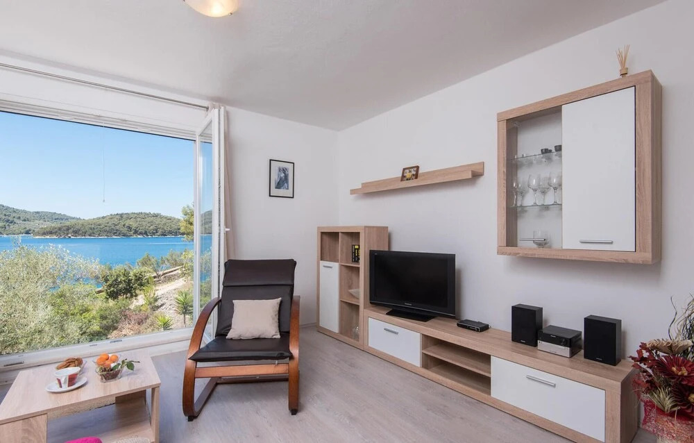 Holiday Home Sokolic Bb Cr