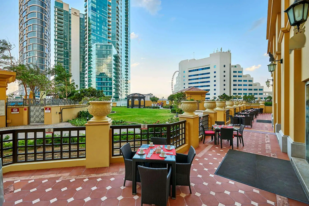Ramada Hotel, Suites and Apartments by Wyndham Dubai JBR