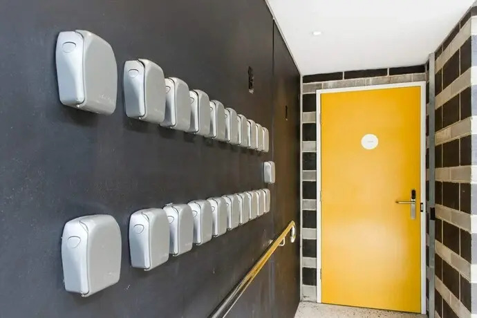 The Nest - New York Style Space in Northbridge + Roof Terrace