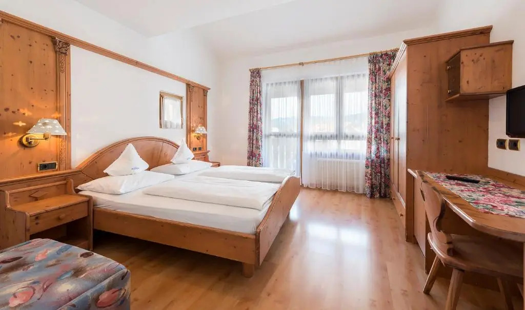 Moars Hotel