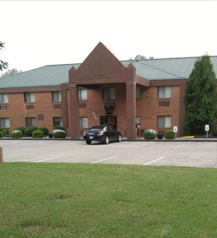 Heritage Place & Suites