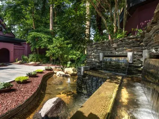 Qingyuan GLX River Hotspring Hotel