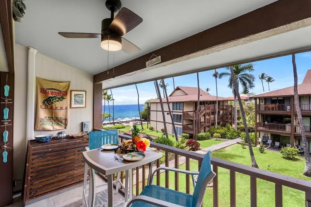 Pretty Ocean View - Top Floor - Vrkcv