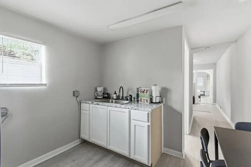 Spacious 2BR Duplex Near Downtown San Antonio