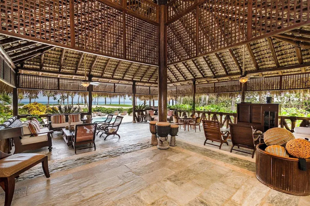 Ocean View Villa with Pool Chef Butler