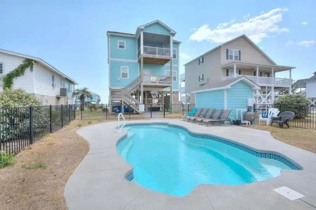 1 Coastal Escape