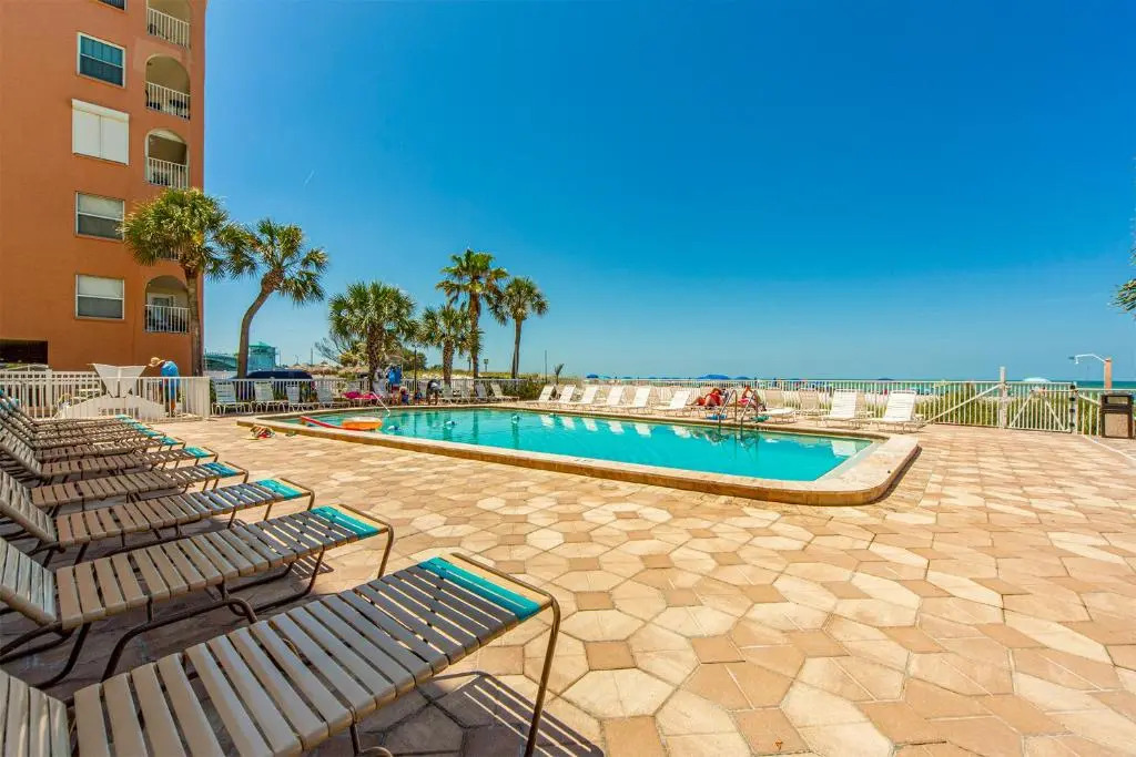 Sandy Shores Condos #304
