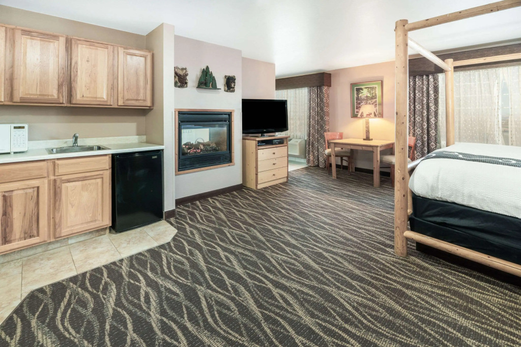 La Quinta by Wyndham Belgrade - Bozeman Airport
