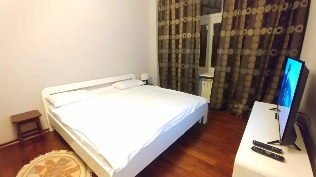 One bedroom Luxery 23 Khreshchatyk str Centre