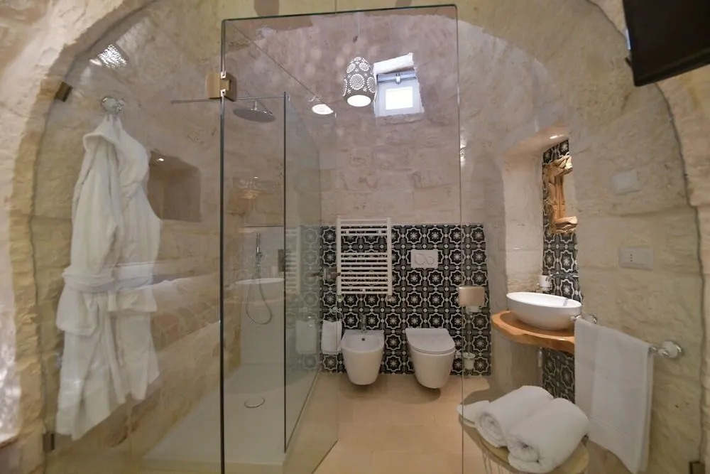 Trulli Santa Croce Luxury Holidays - piscina privata fino a 8 persone