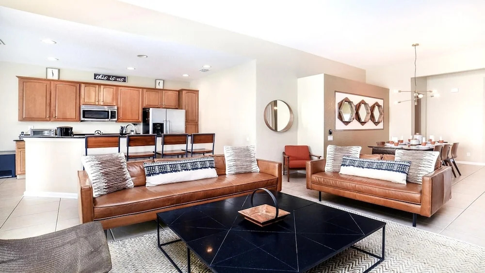 Luxury Disney Villa 5BR With Private Pool and Spa