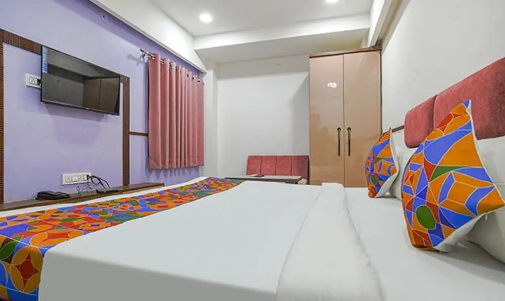 FabHotel Elite Residency