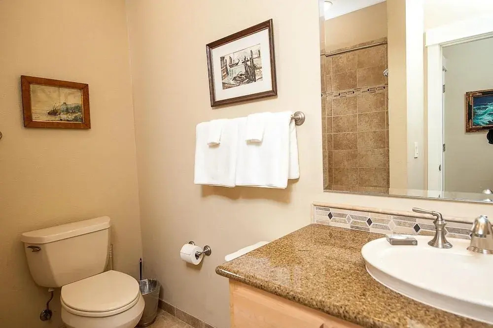 Shoreline Ridge #C303 - Penthouse Suite