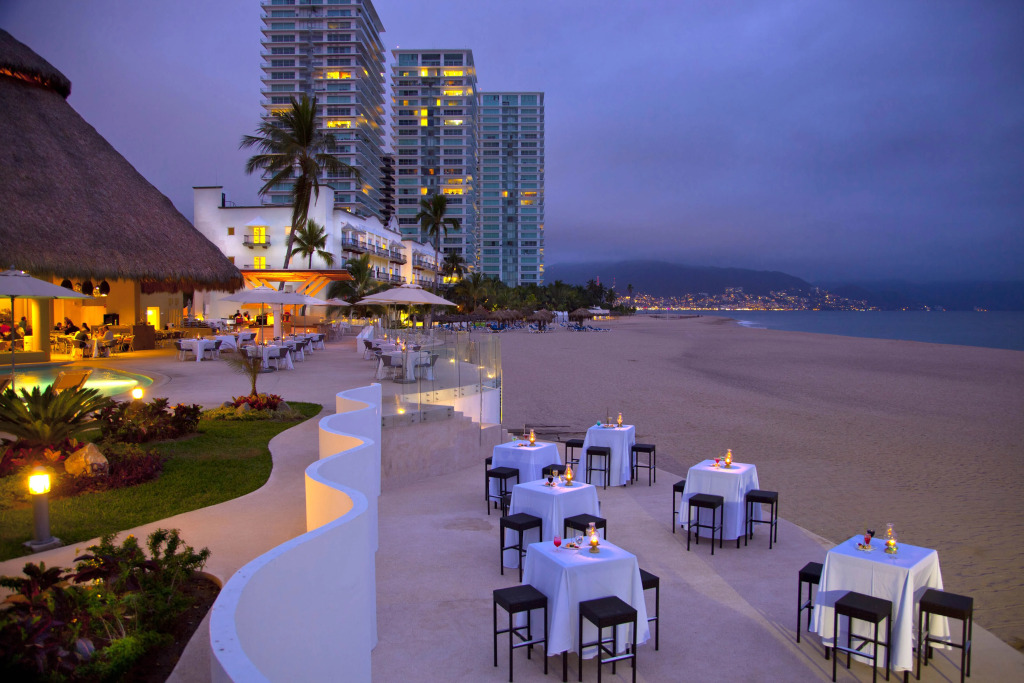 Отель Krystal Puerto Vallarta