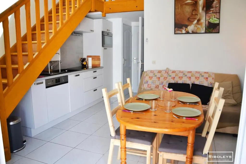Riboleys - Maison climatisée à 600m de la mer