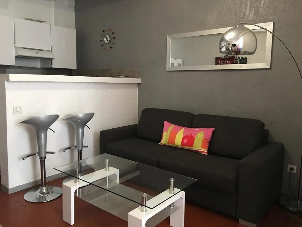 Apartment With one Bedroom in Cannes, With Wifi - 800 m From the Beach