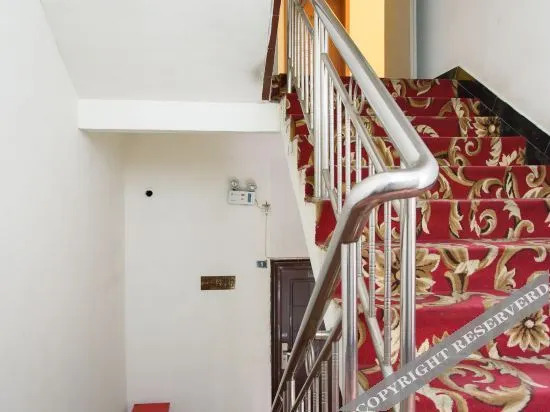 Kaiman Hotel (South Gate Branch, Xipu Campus, Southwest Jiaotong University, Chengdu)