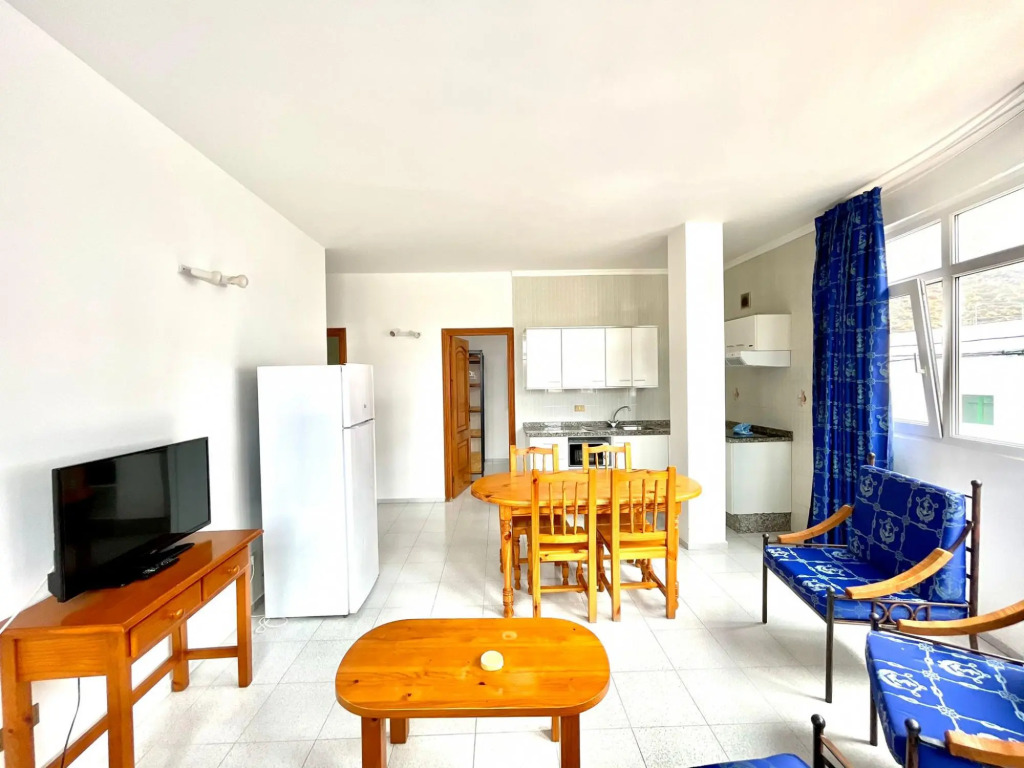 Two bedroom a few meters from Tamaduste beach