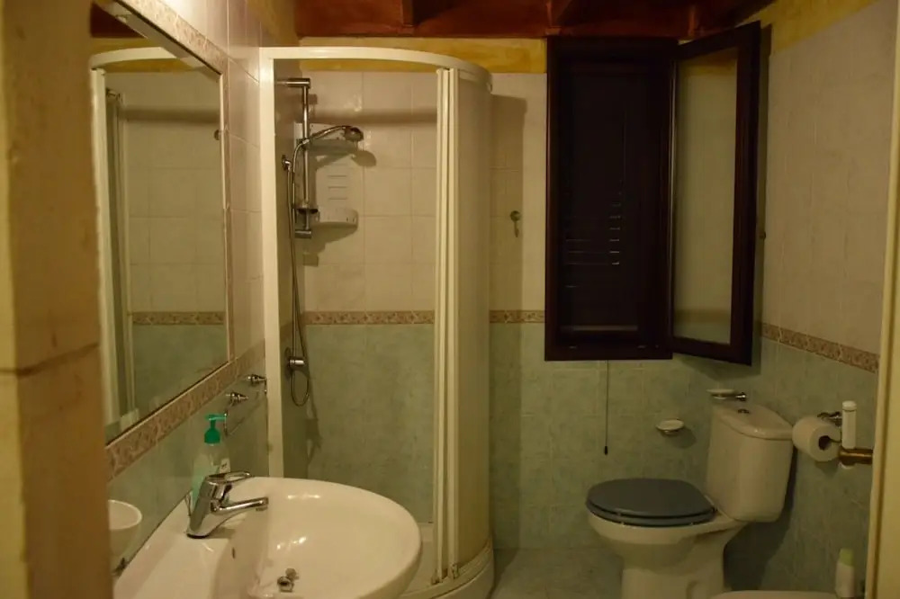 Villa piscina a due passi dal mare