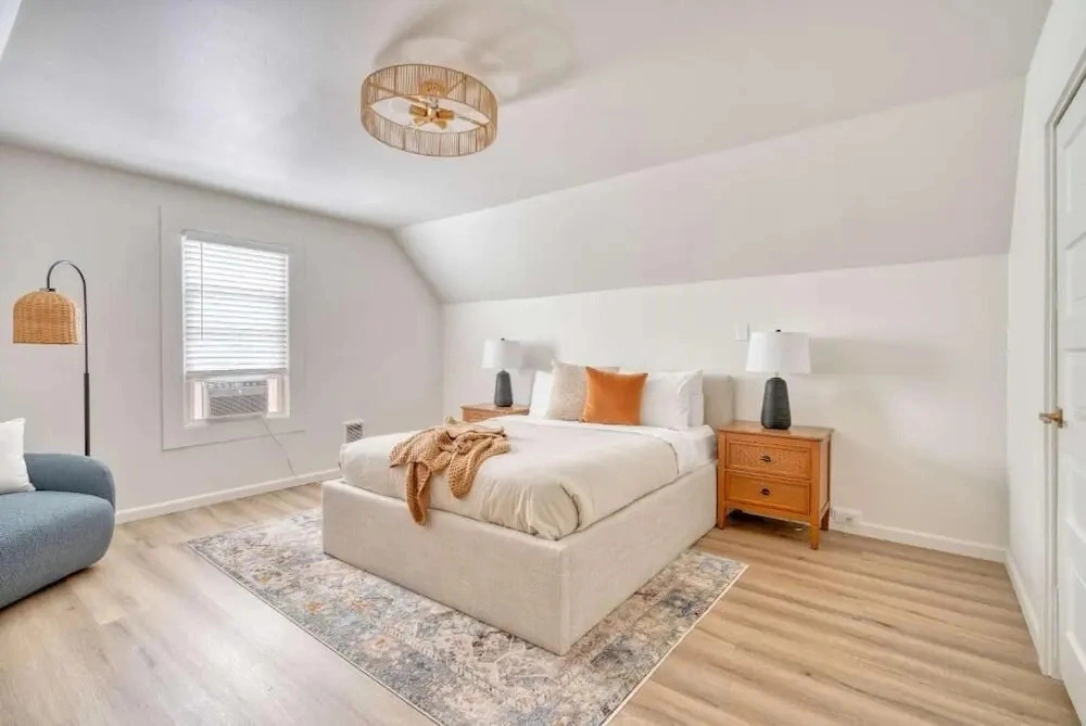 Montana Ave Lodging