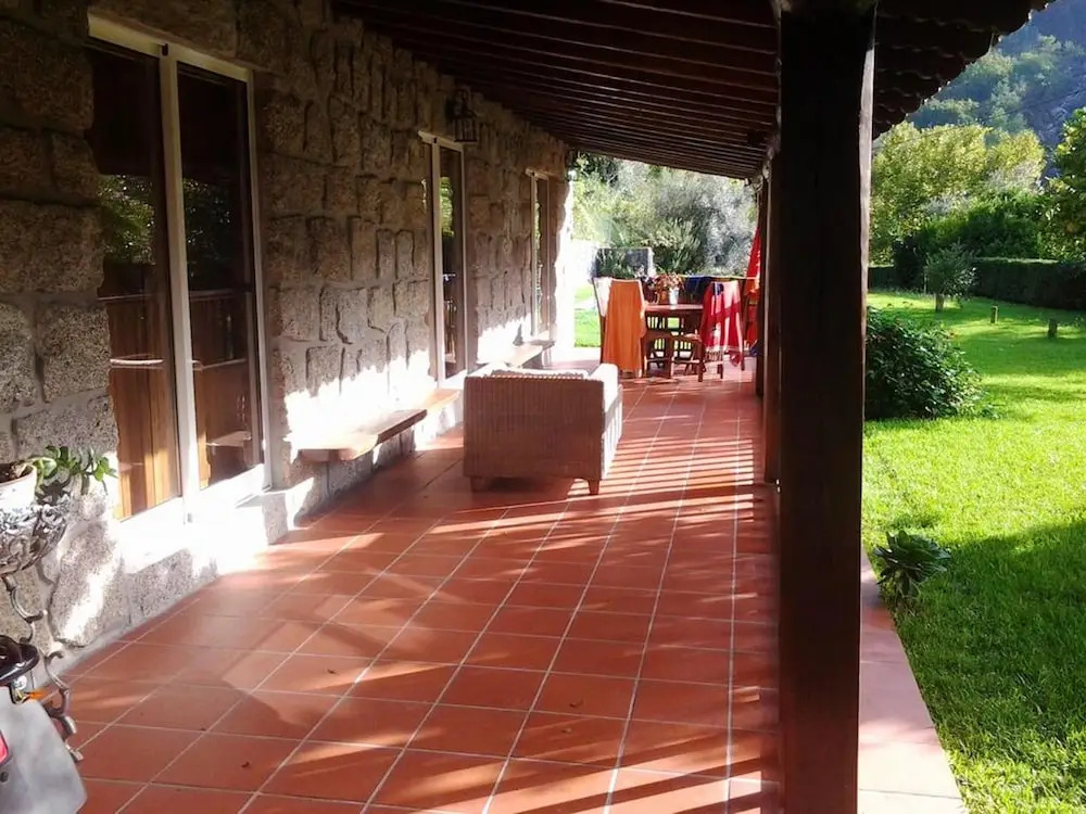 Elegant Villa with Panoramic Views in Caniçada