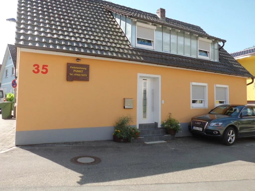 Ferienwohnung PUNKT, 5 Gehminuten vom Europa-Park