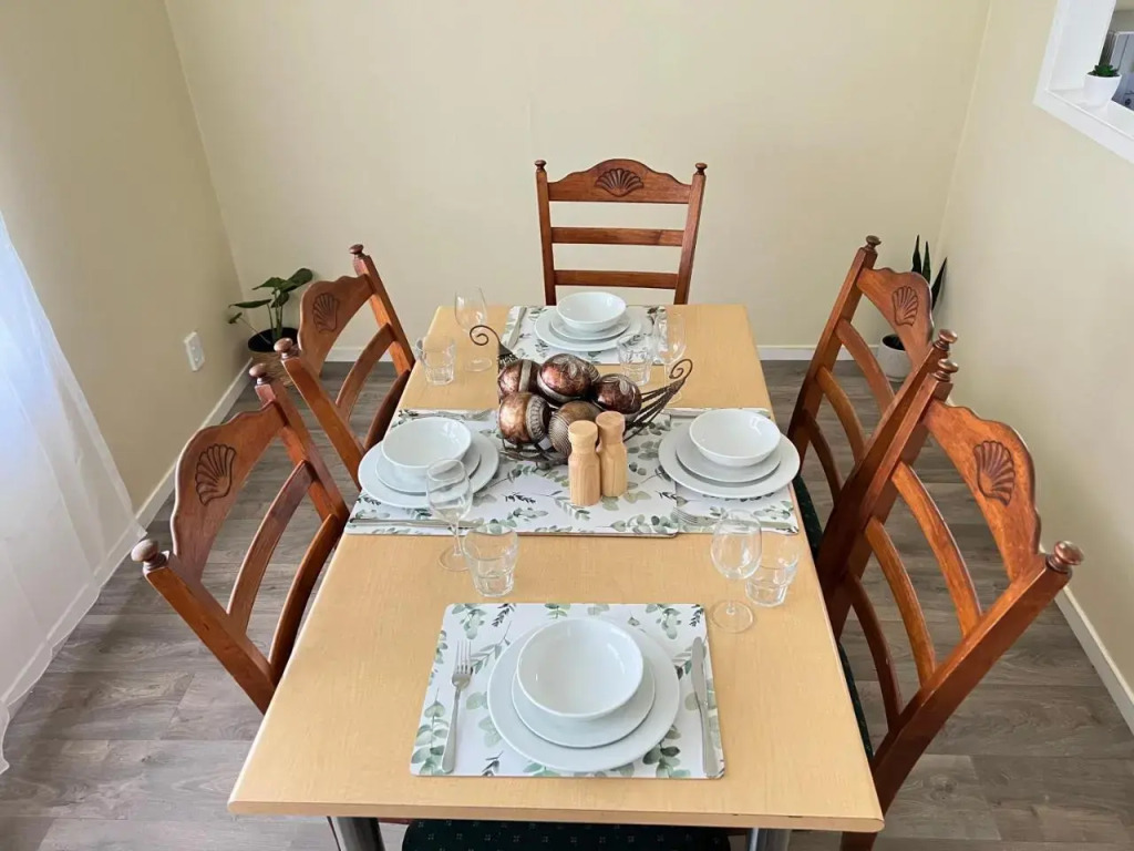 Spacious 3 Br Near Skyline-5 Min Walk