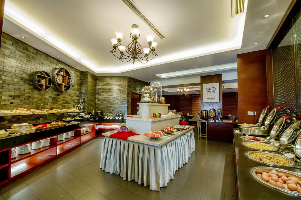 Byland World Hotel