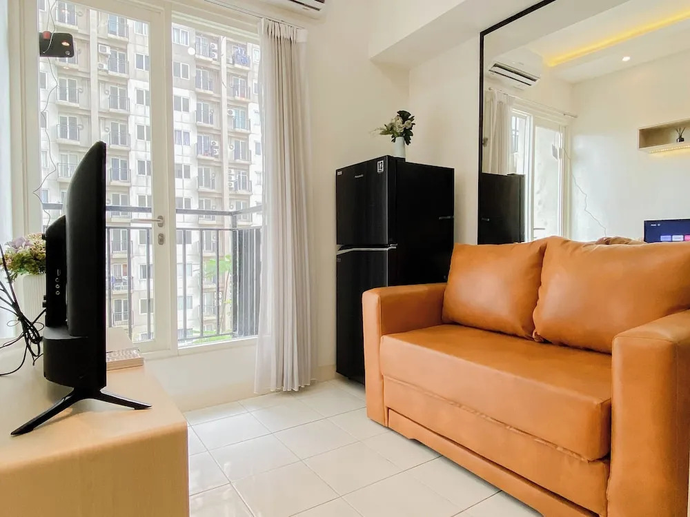 Practical 2Br For 4 Pax At Podomoro Golf View Apartment