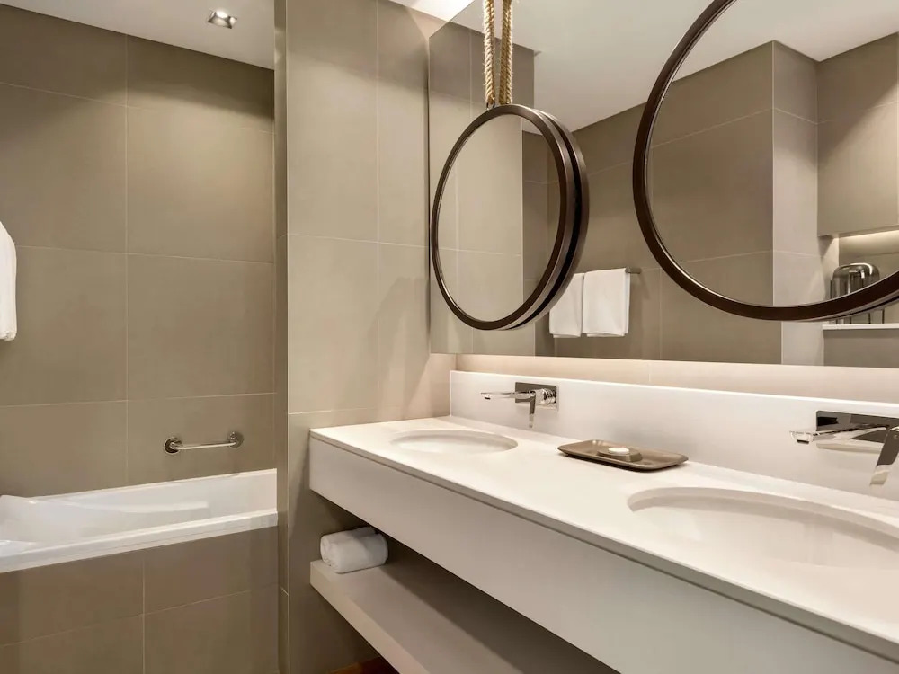 Mercure Dubai Gold District
