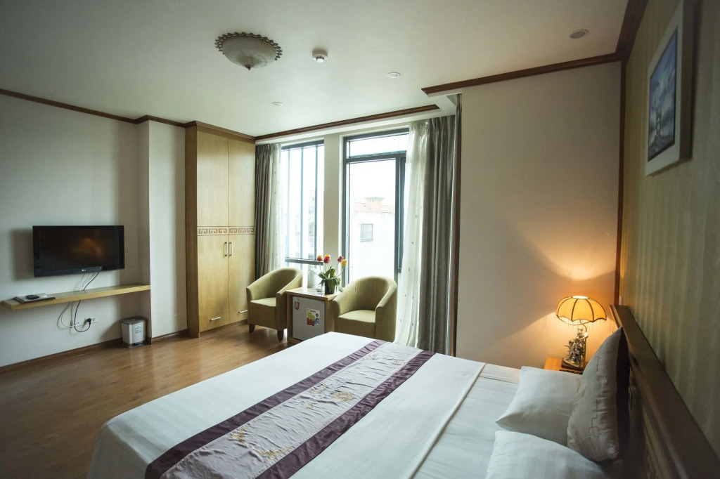 New Lotus Hotel