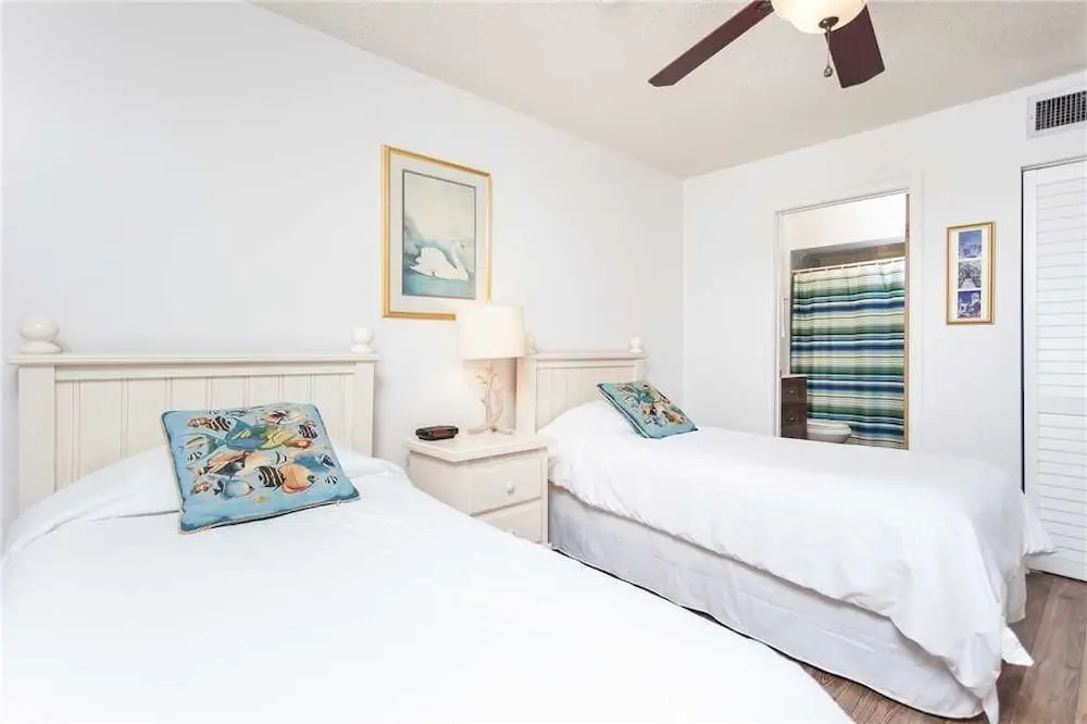 Hibiscus 103B - Two Bedroom Condo