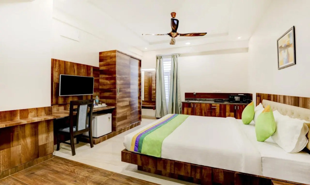 Treebo Trend Emora Hotel And Suites Brookfield