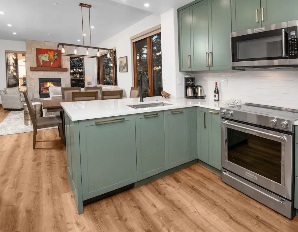 Aspenwood 102 2 Bedroom Condo by RedAwning