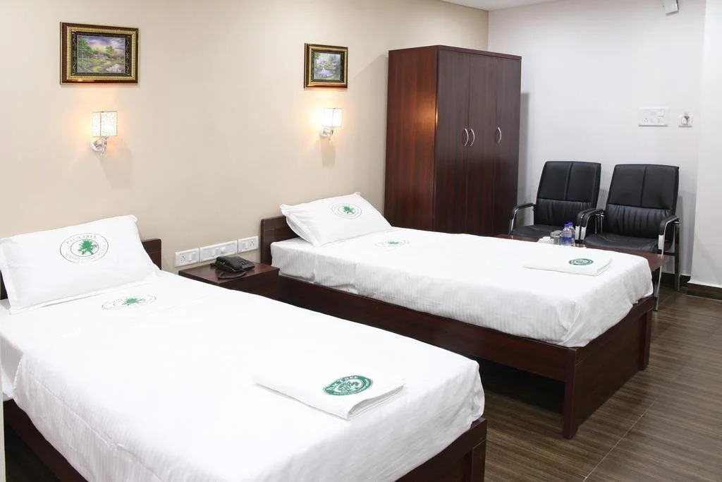 OYO 1001 Palmtree Corporate Anna Nagar
