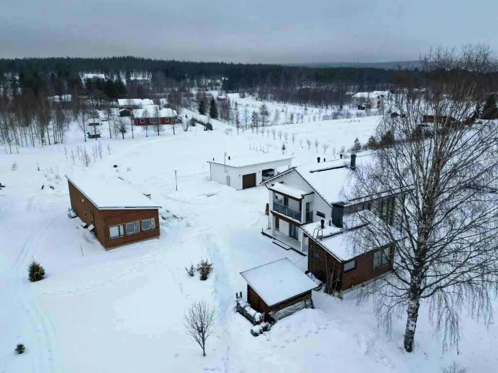 Arctic River Chalet