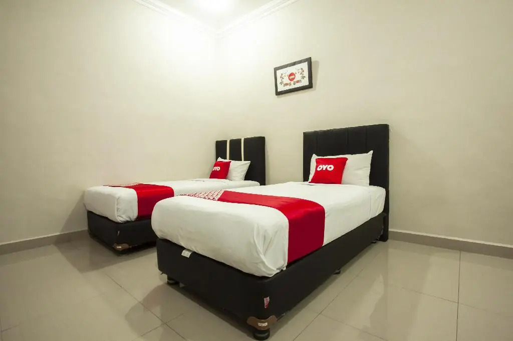 OYO 1631 Hotel Apple