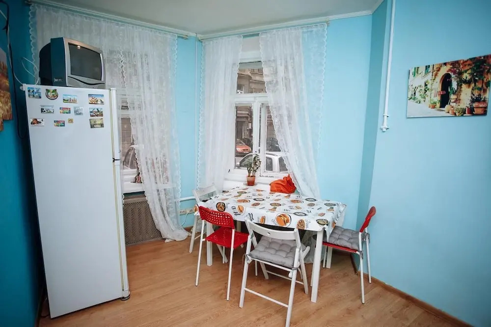 BigGal Rooms