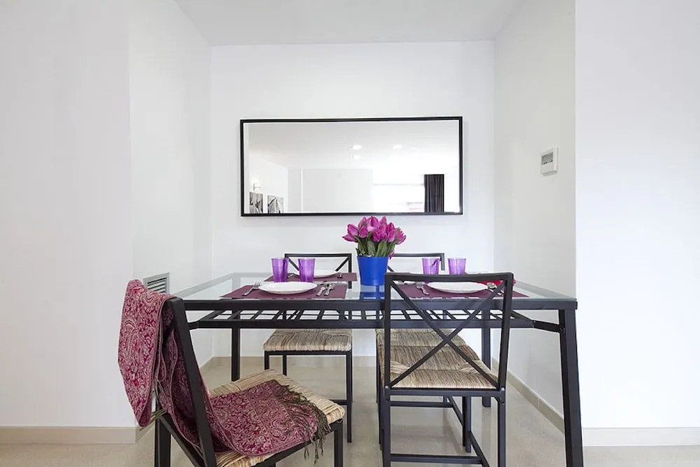 Charmsuites Nou Rambla