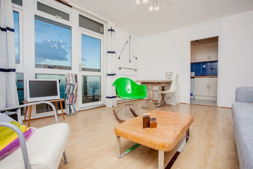 2 Bed Apartment in Bermondsey with Amazing Views