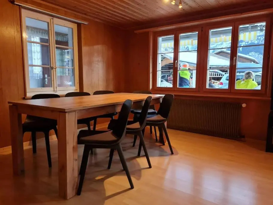 Chalet Engi for 6-8 People