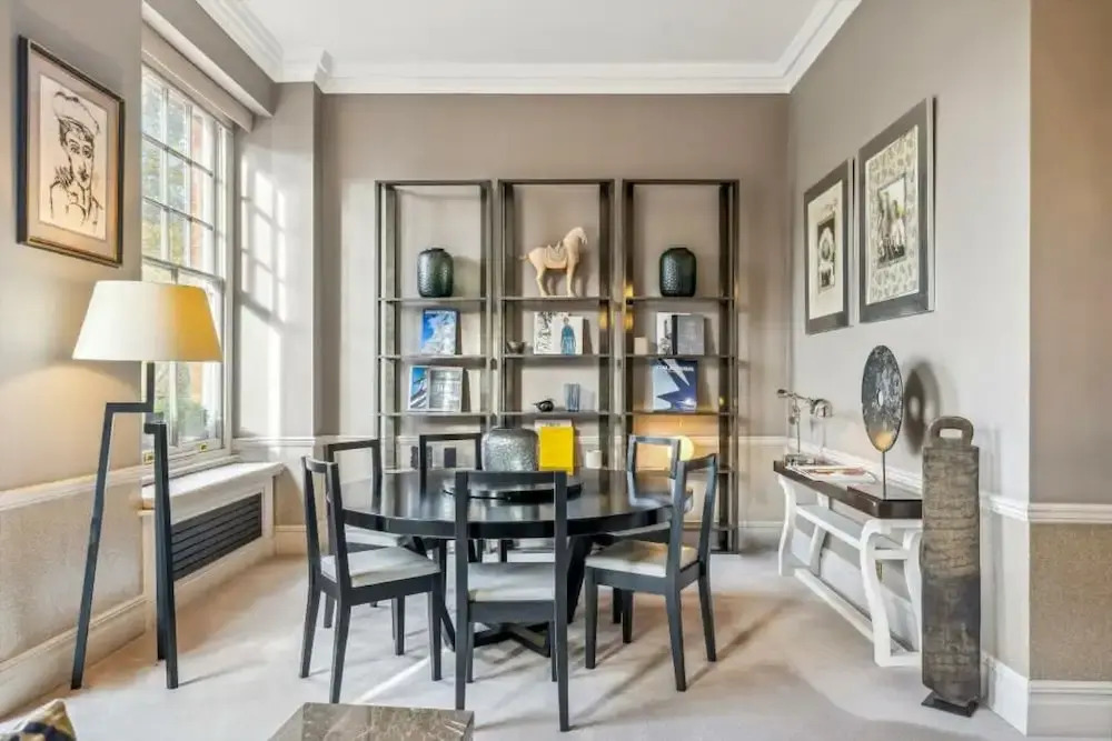 Knightsbridge Flat 3 Bed