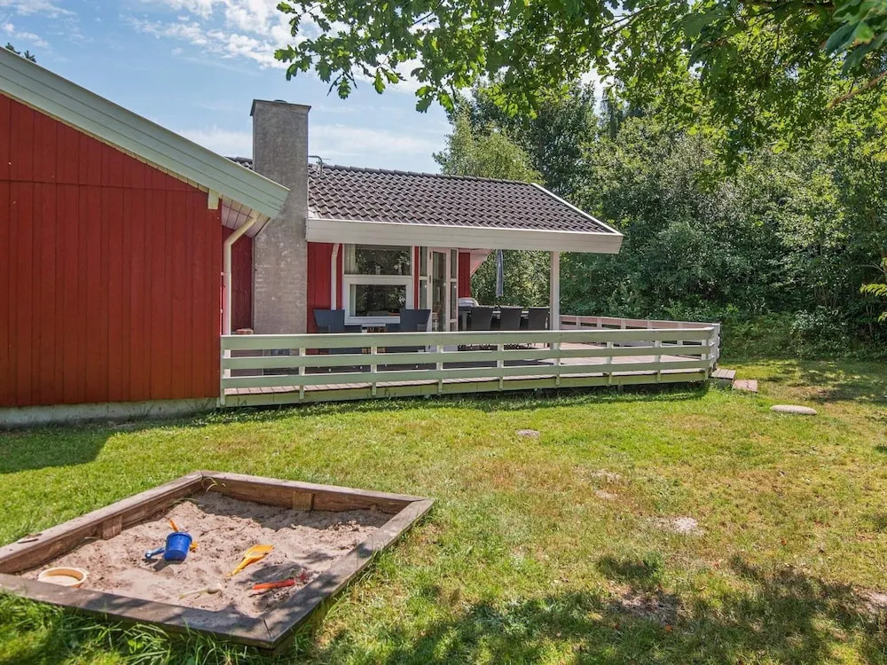 6 Person Holiday Home in Romo