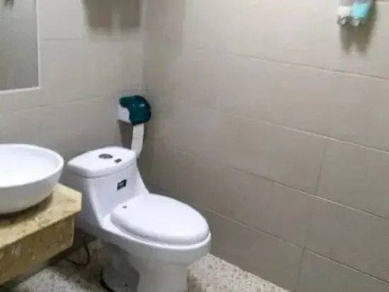 Longyan Wuzhou Hotel