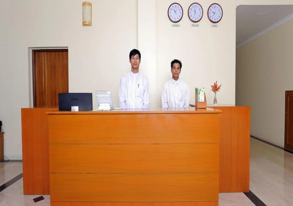 Apex Hotel