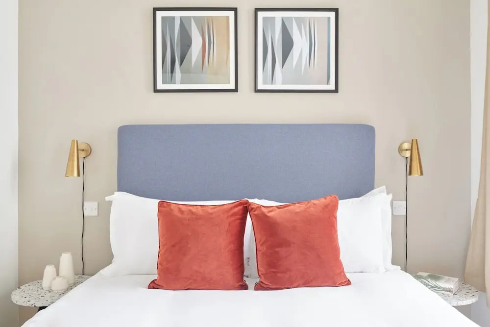 The Prince Hotel Vauxhall Central London Riverside