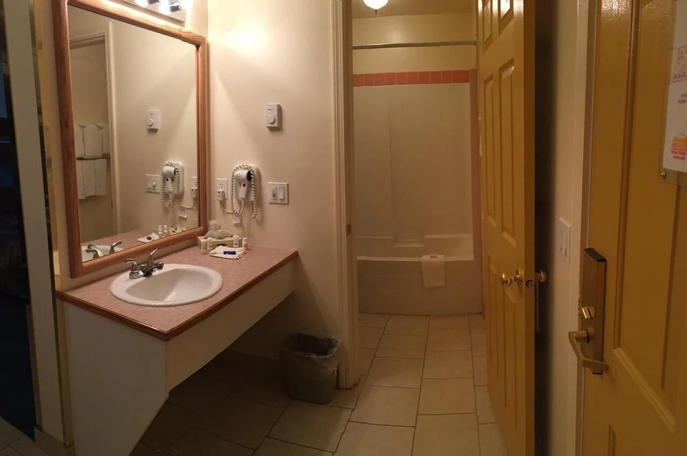 Western Budget Motel #3 Whitecourt