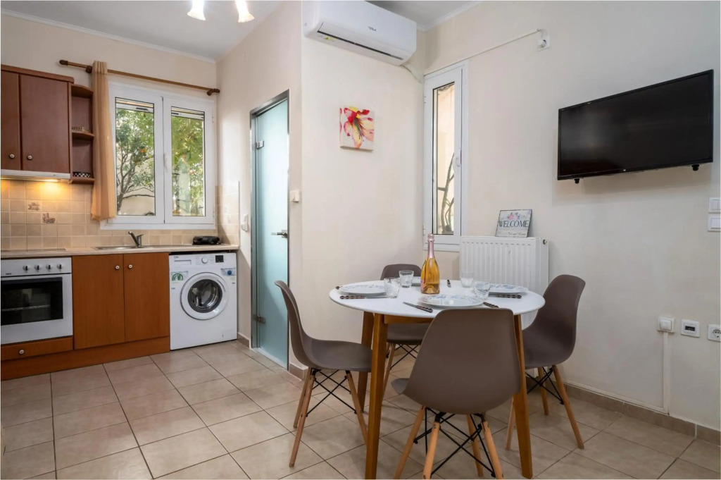 Adonino Apartment