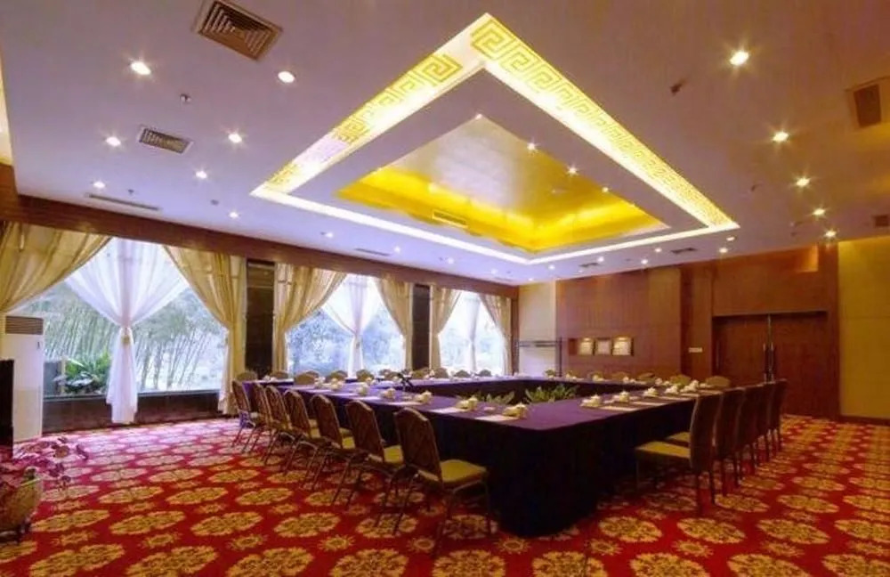 Cuiyuan City Hotel
